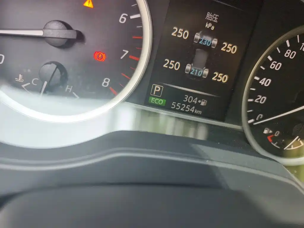 Nissan Tiida — миниатюра 13