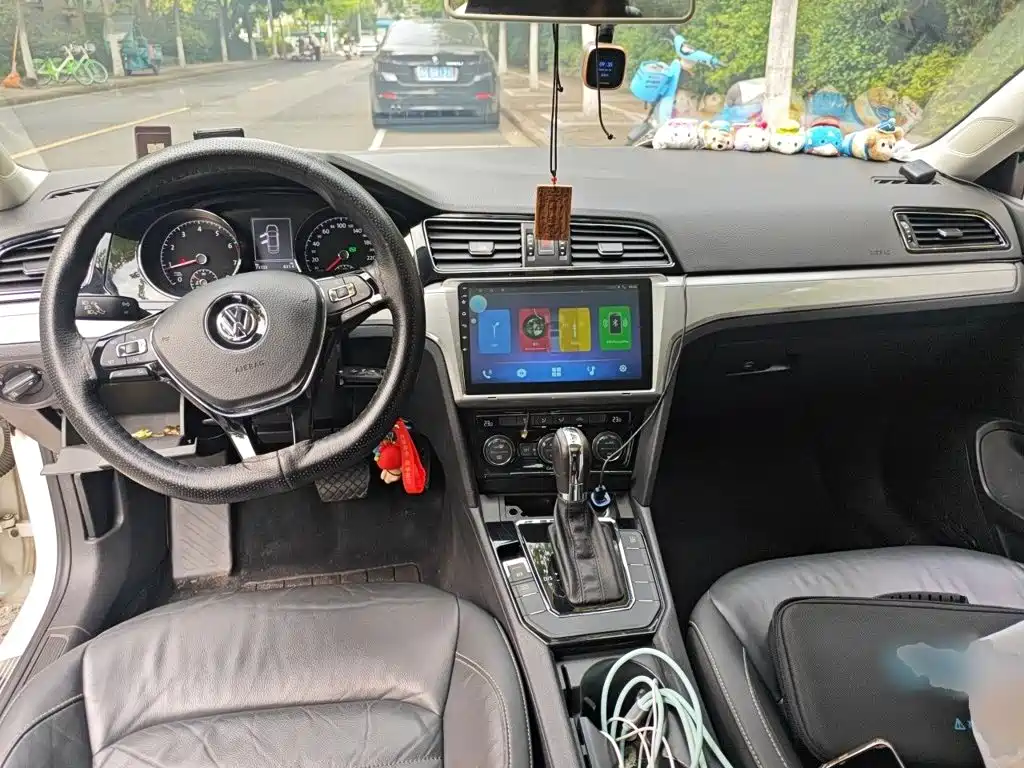 Volkswagen Lamando — миниатюра 5