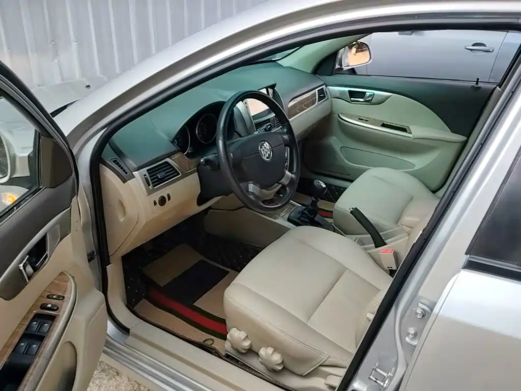 Buick Excelle — миниатюра 16
