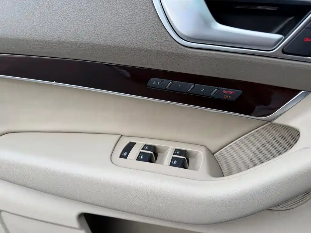 Audi A6L — миниатюра 11