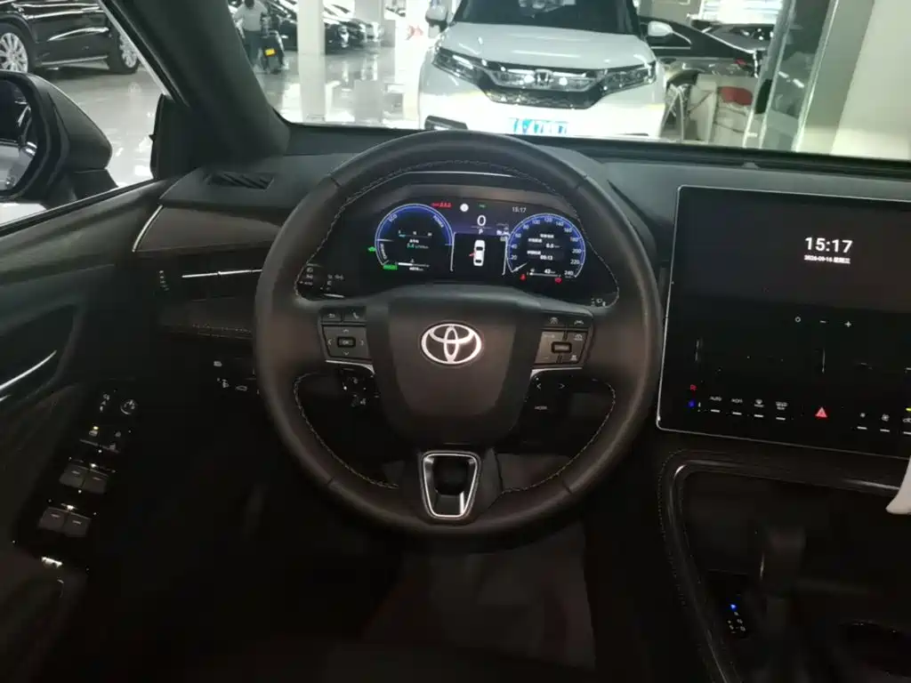 Toyota Avalon — миниатюра 11