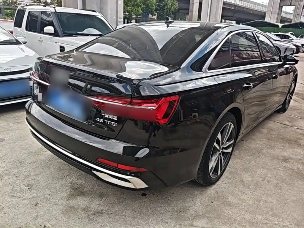 Audi A6L — миниатюра 7