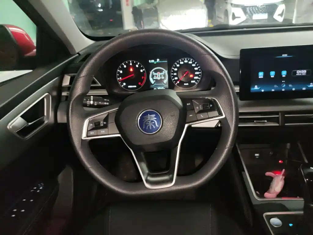 BYD Qin — миниатюра 7