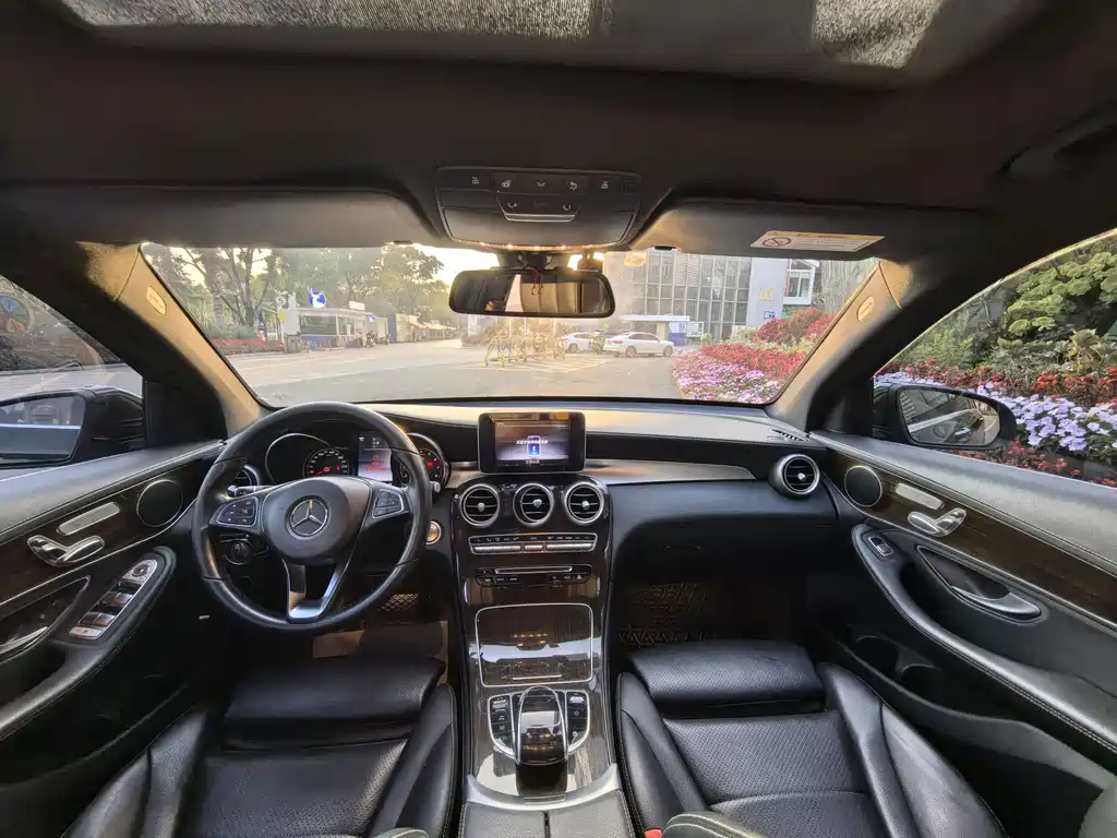 Mercedes-Benz GLC — миниатюра 6