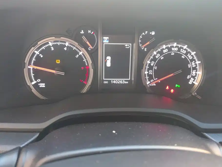 Toyota 4Runner — миниатюра 14