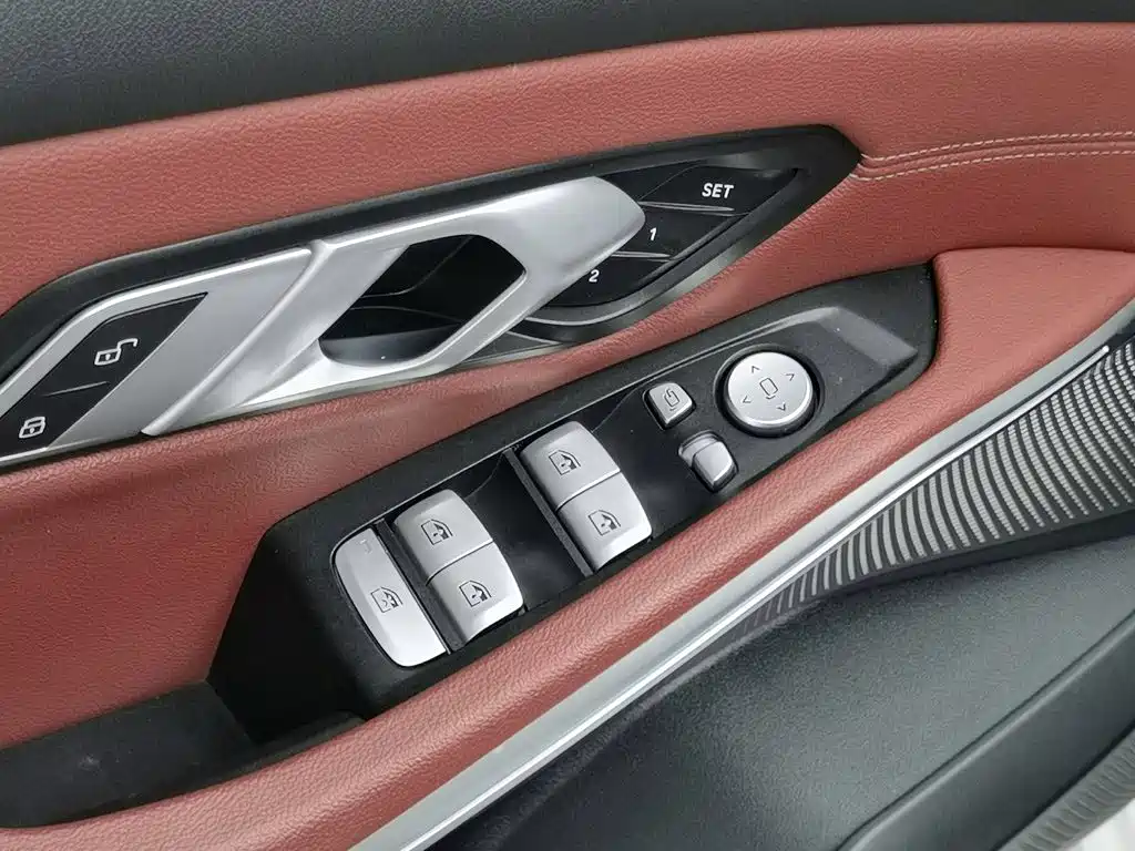 BMW i3 — миниатюра 9