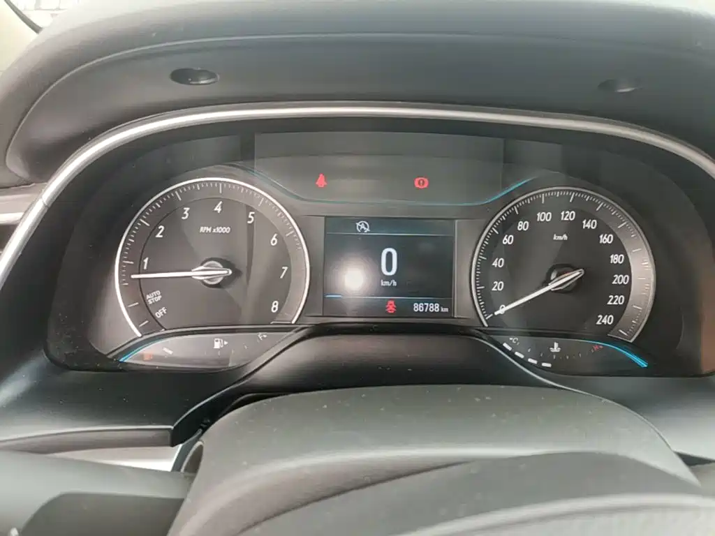 Buick Excelle — миниатюра 12