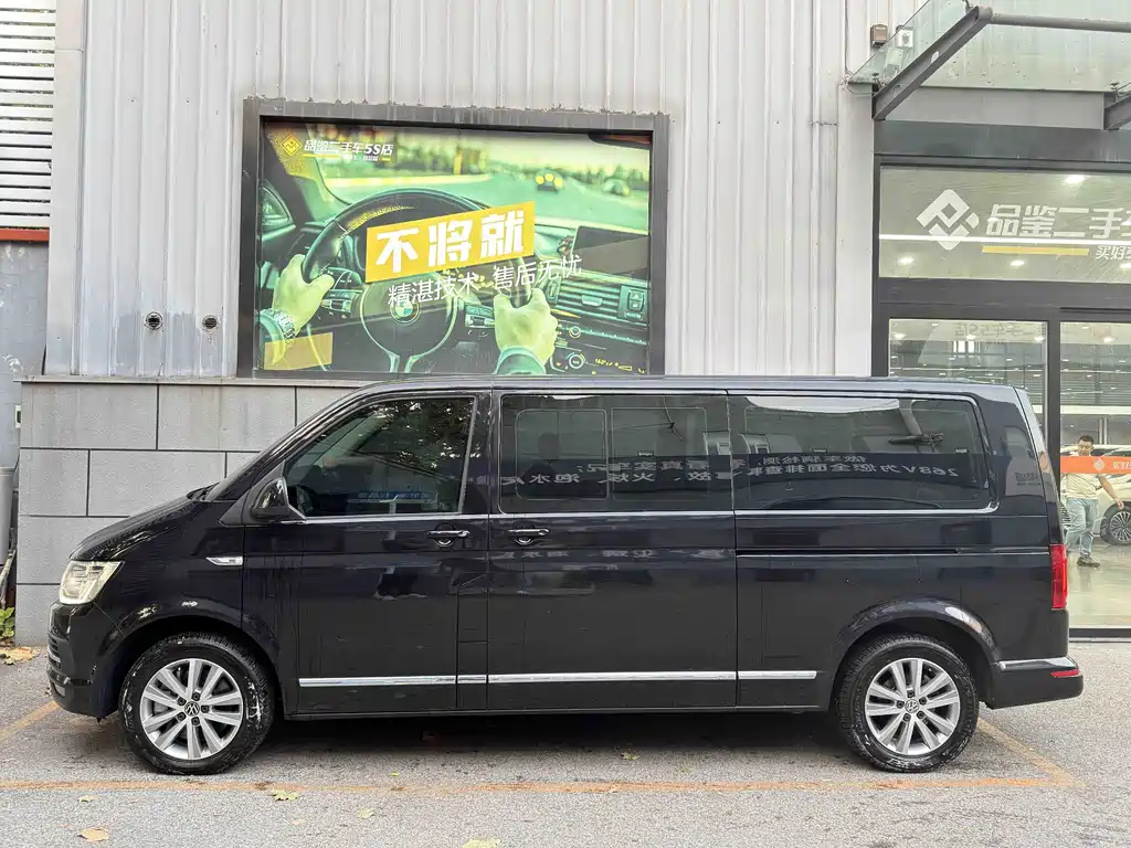 Volkswagen Caravelle — миниатюра 4