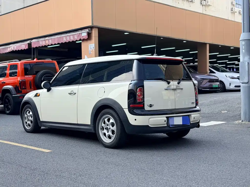MINI Mini Clubman — миниатюра 3