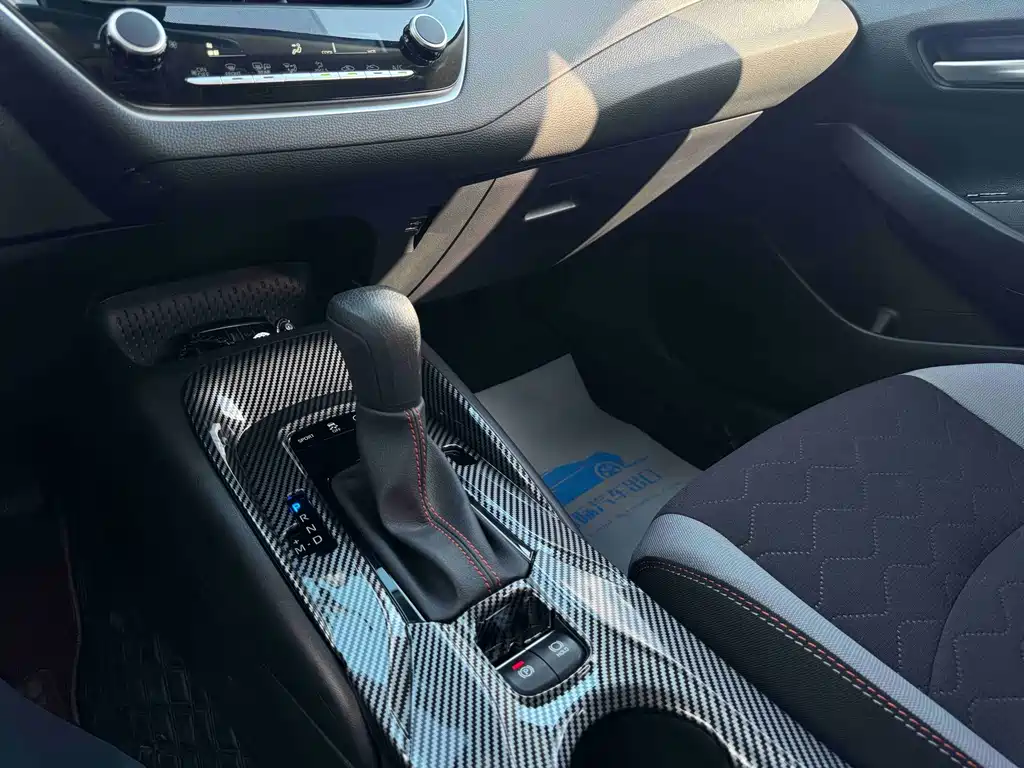 Toyota Corolla — миниатюра 13