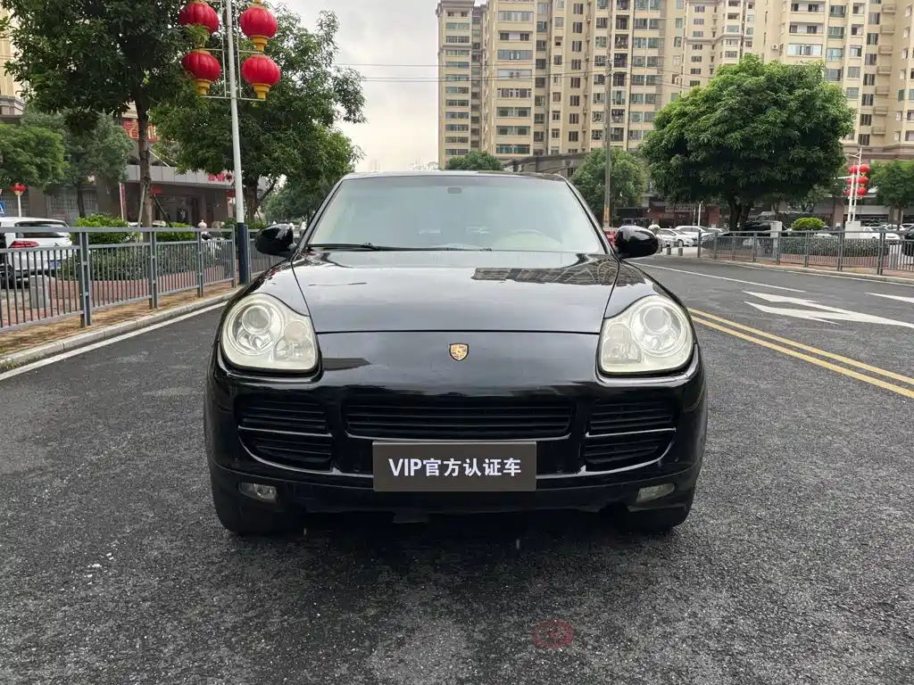 Porsche Cayenne — миниатюра 2