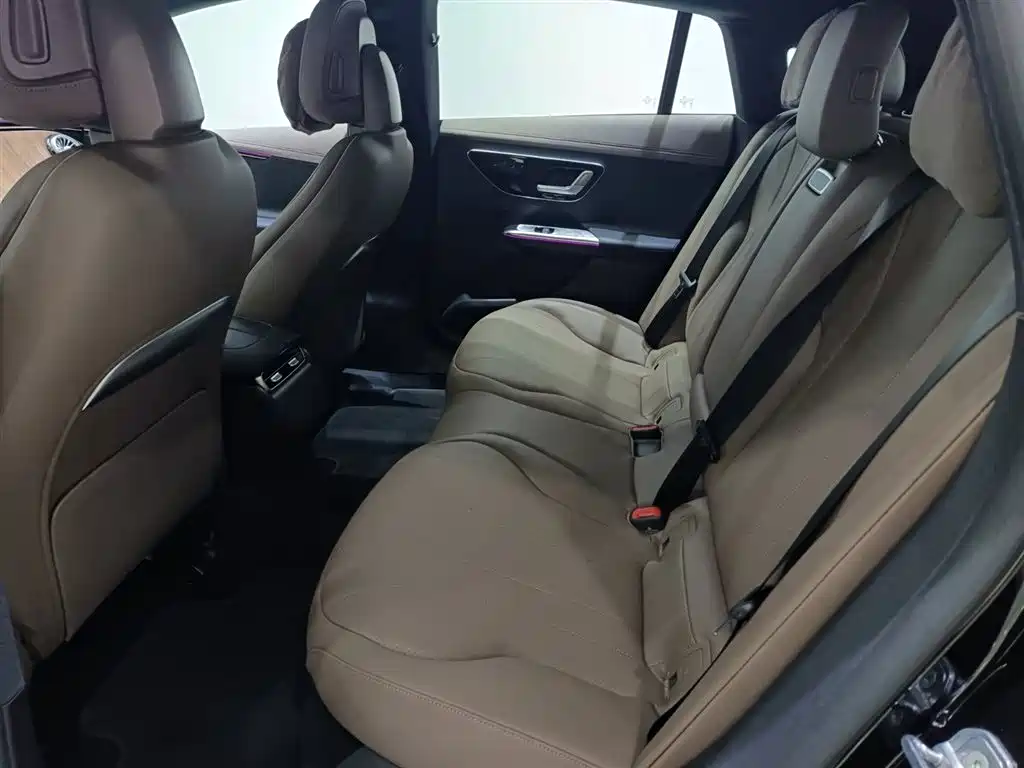 Mercedes-Benz EQE 2025 500 4MATIC