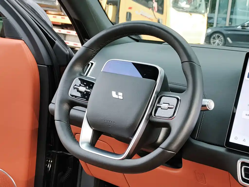 Li Auto Li L8 — миниатюра 14