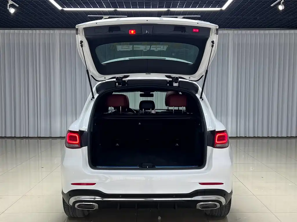 Mercedes-Benz GLC 2020 GLC 260 L 4MATIC Luxury