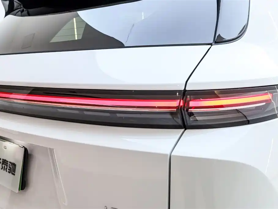 Li Auto L7 2025 Ultra