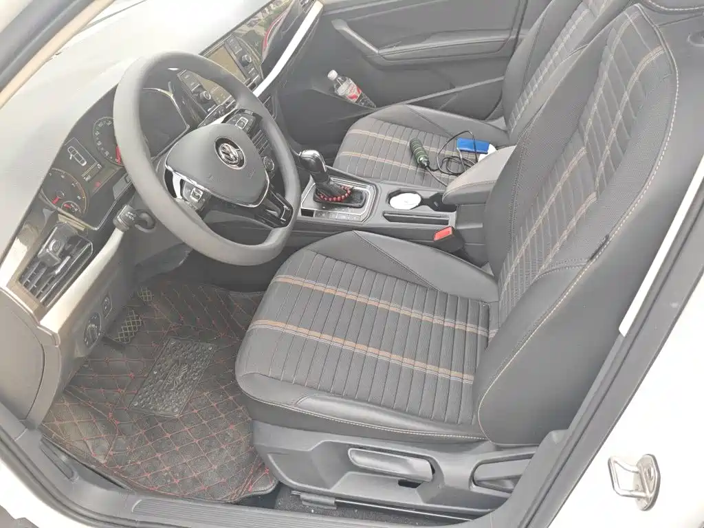 Volkswagen Lavida — миниатюра 8