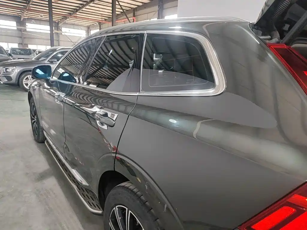 Volvo XC60 — миниатюра 23