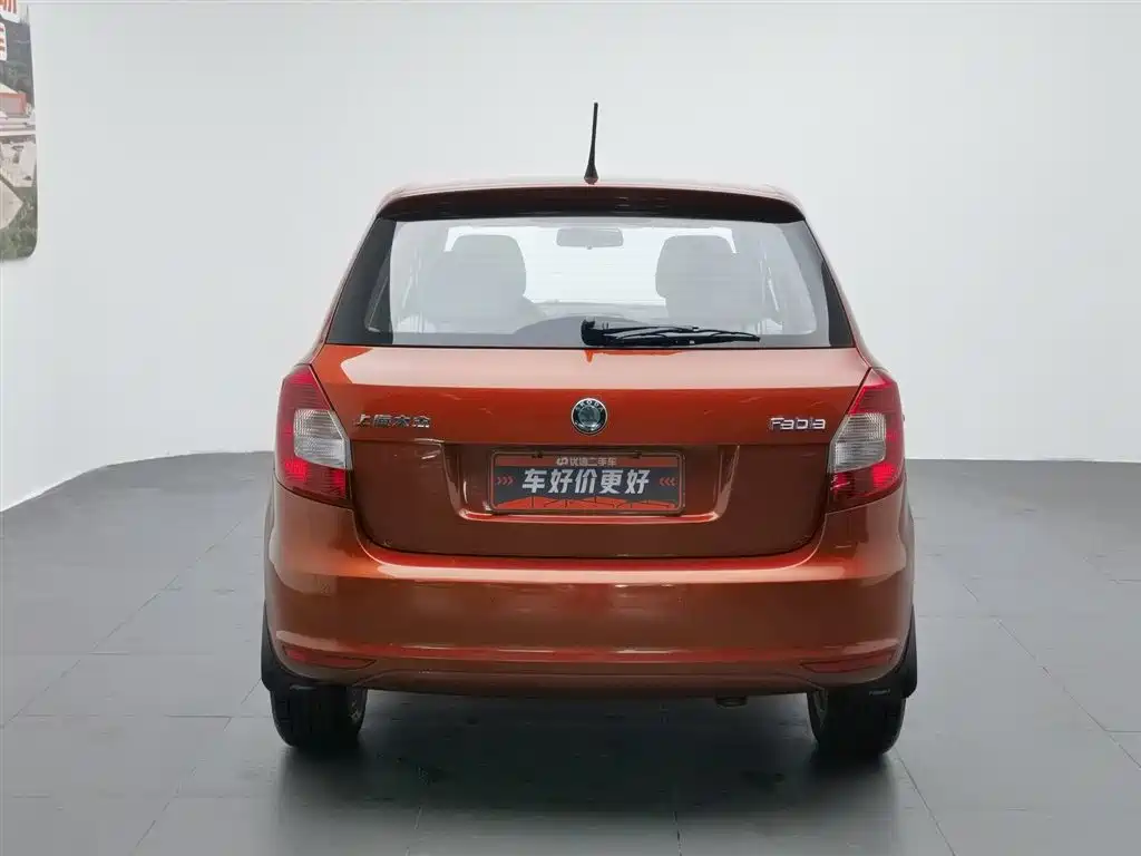 Skoda Fabia 2012 1.4L AT