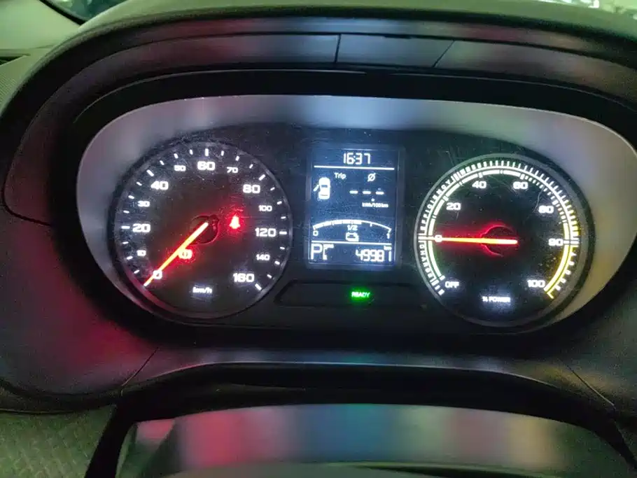 Roewe Clever — миниатюра 14