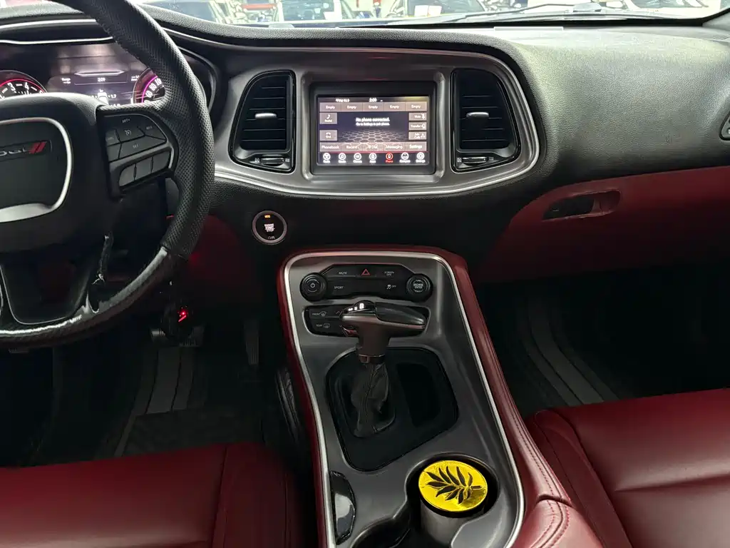 Dodge Challenger 2019 3.6L AT