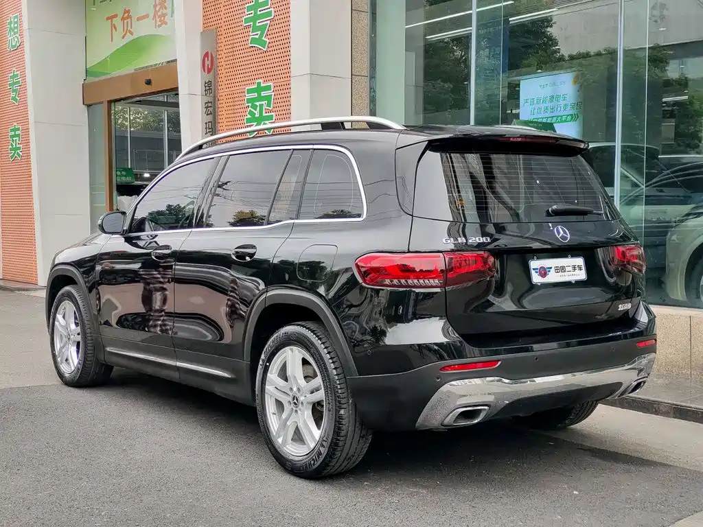 Mercedes-Benz GLB — миниатюра 4