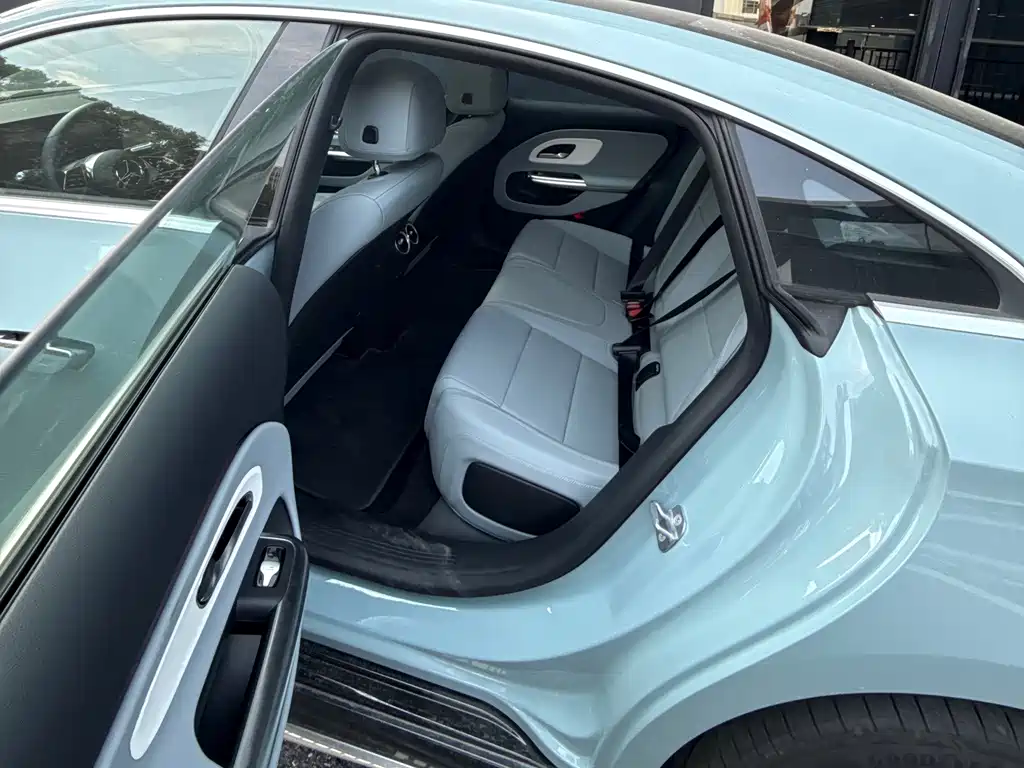 Mercedes-Benz CLA New Energy — миниатюра 9