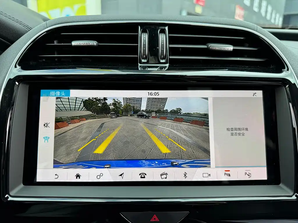 Jaguar XEL — миниатюра 10