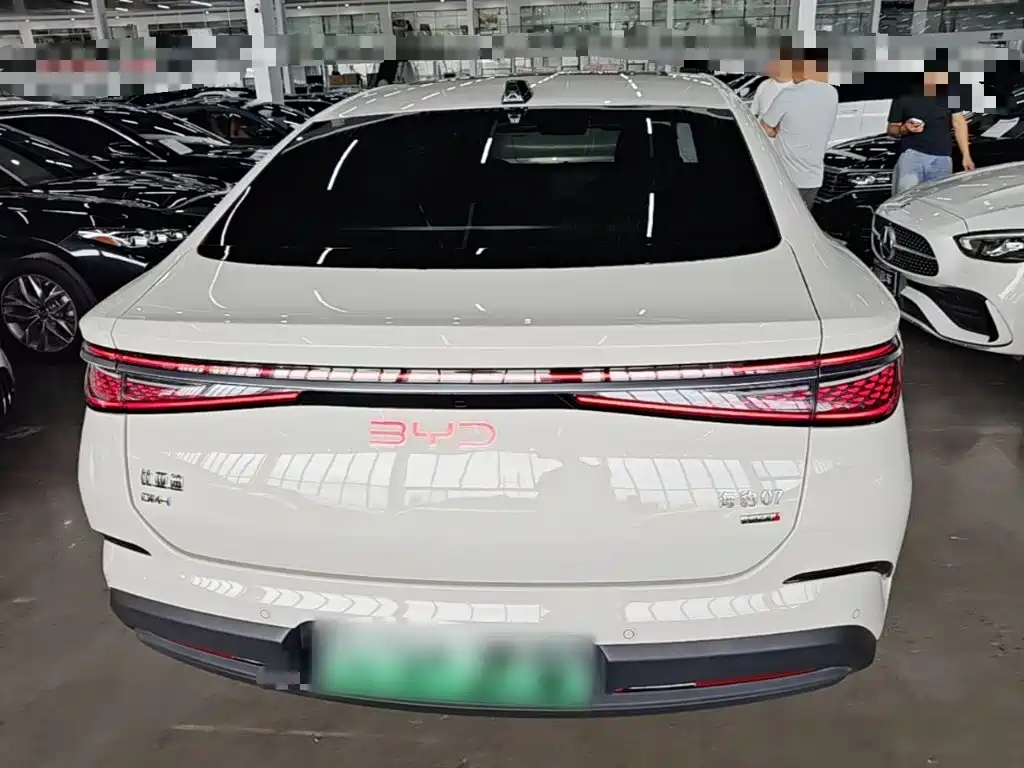 BYD Seal 07 DM-i — миниатюра 6