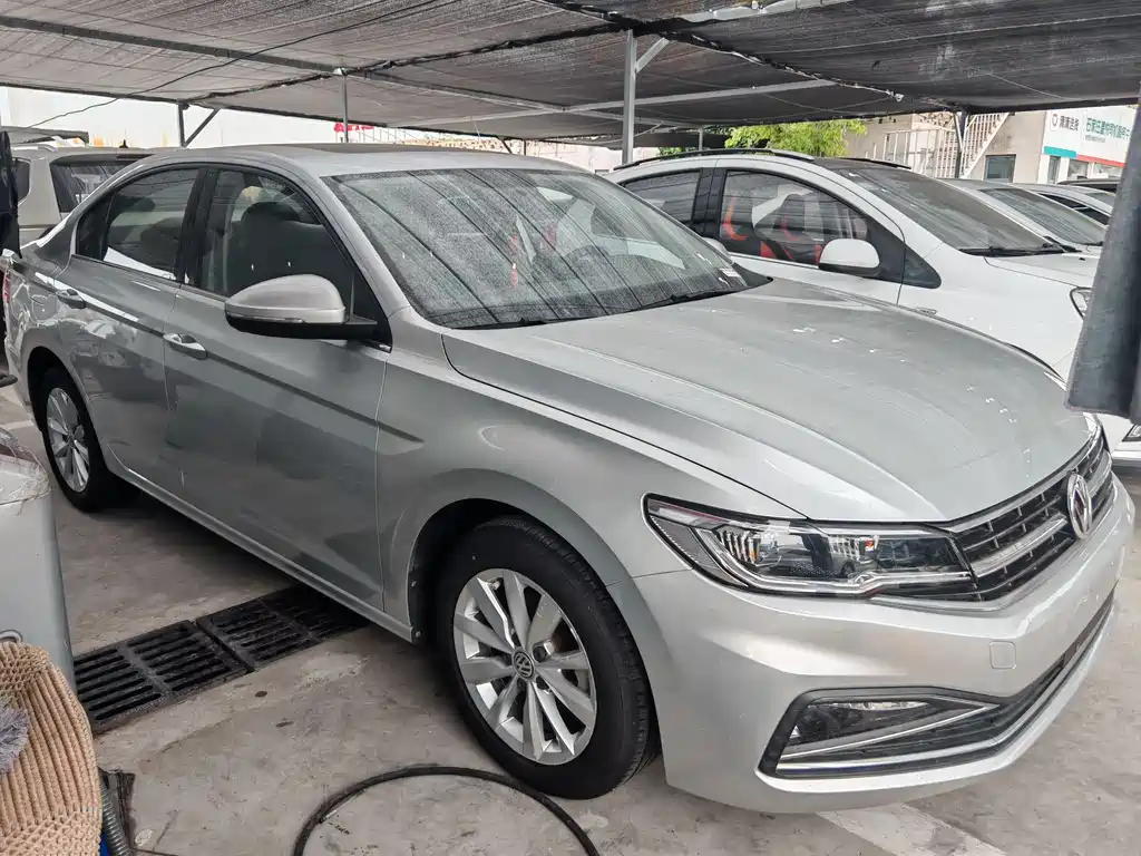 Volkswagen Bora 2020 1.5L MT Comfort
