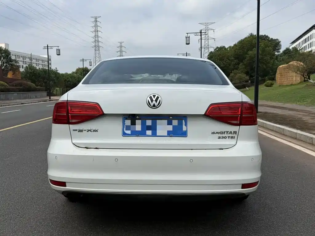 Volkswagen Sagitar — миниатюра 5