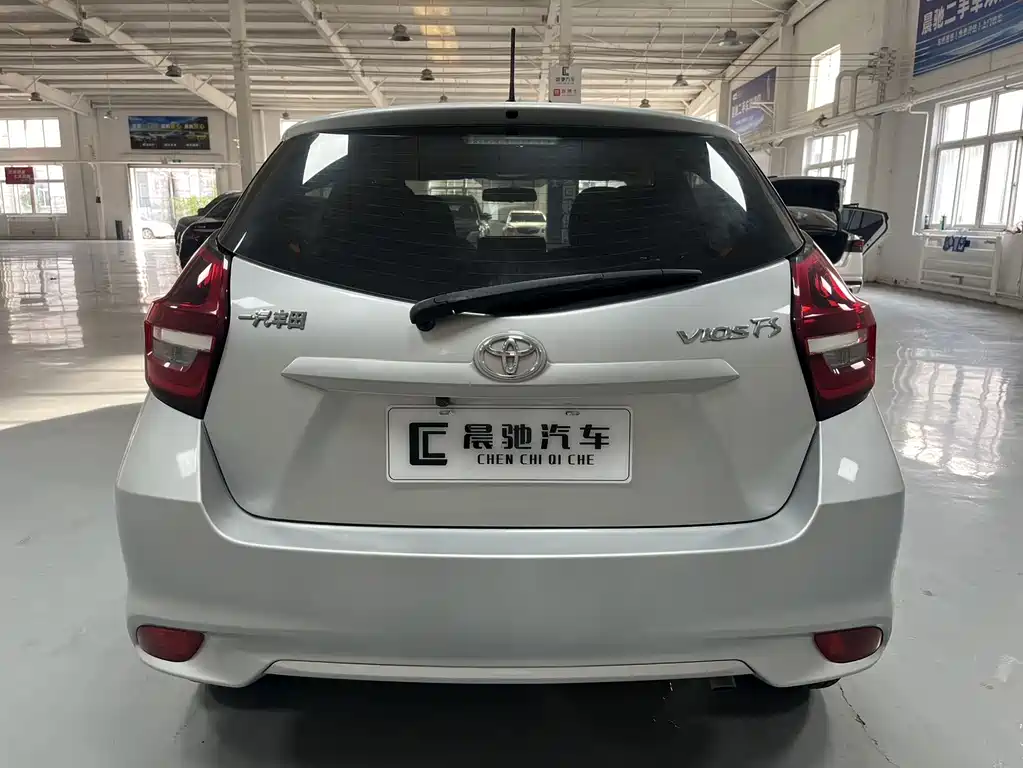 Toyota Vios FS — миниатюра 5