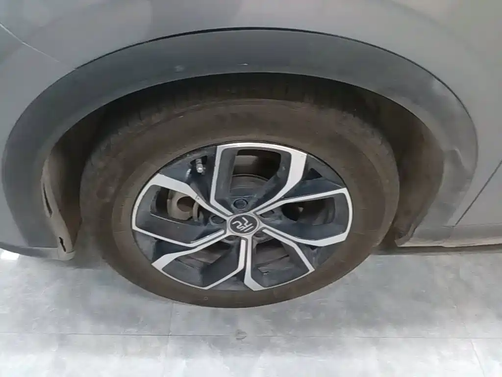 BYD Yuan Plus — миниатюра 23