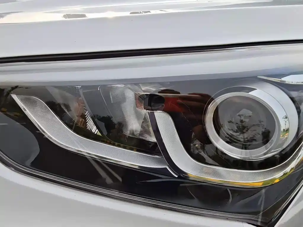 Hyundai Santa Fe — миниатюра 12
