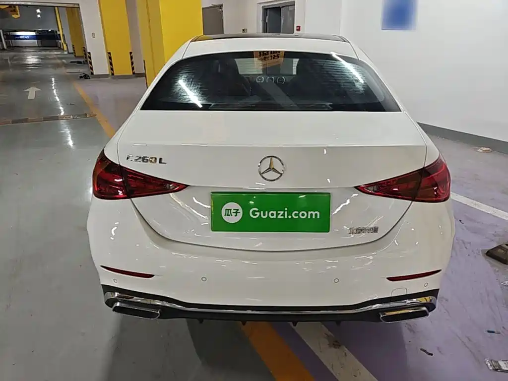 Mercedes-Benz C-Class — миниатюра 6