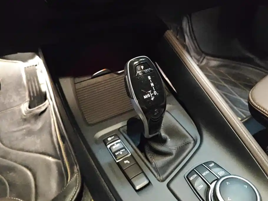 BMW X1 — миниатюра 16
