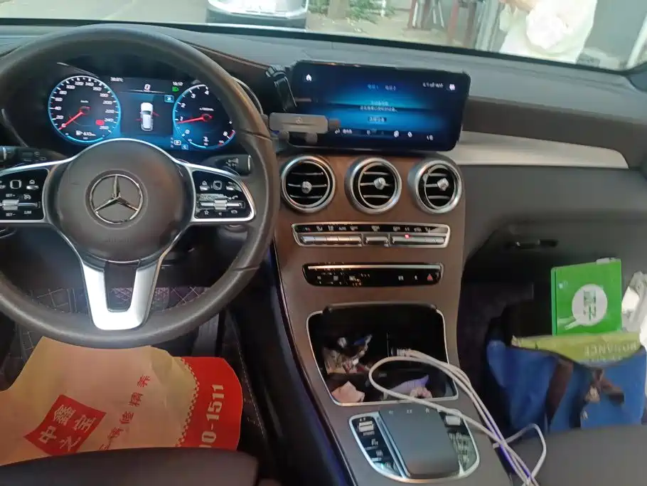 Mercedes-Benz GLC — миниатюра 12