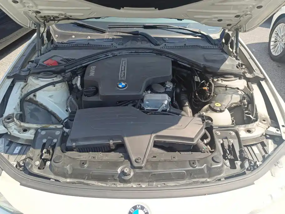 BMW 3 Series — миниатюра 10