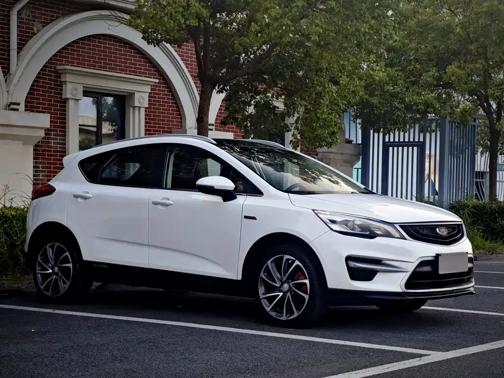 Geely Emgrand GS — миниатюра 3