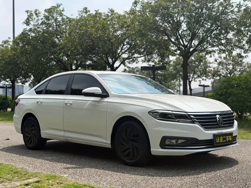 Volkswagen Lavida — миниатюра 3