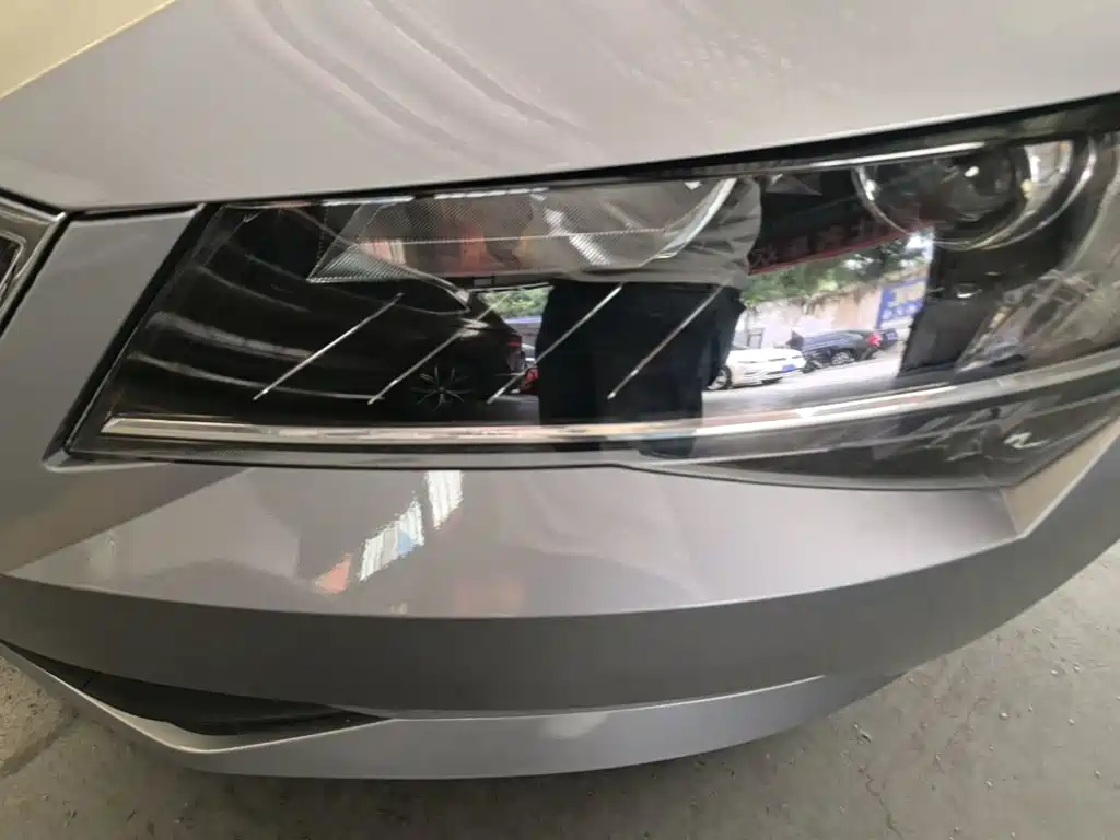 Skoda Superb — миниатюра 24