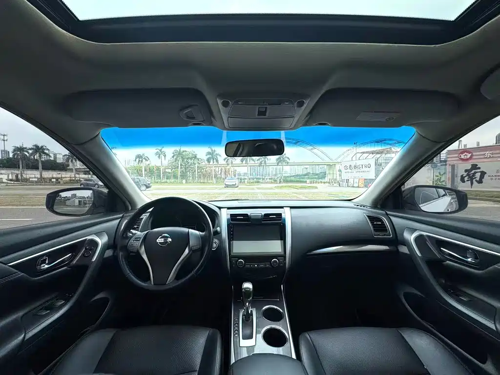 Nissan Teana — миниатюра 7