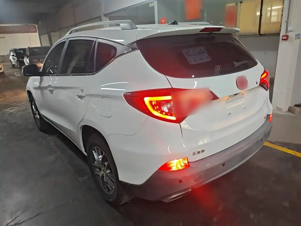 BYD Song — миниатюра 5