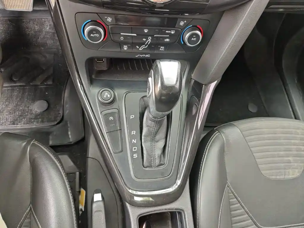 Ford Focus — миниатюра 14