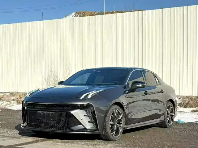 2024 Lynk & Co 03