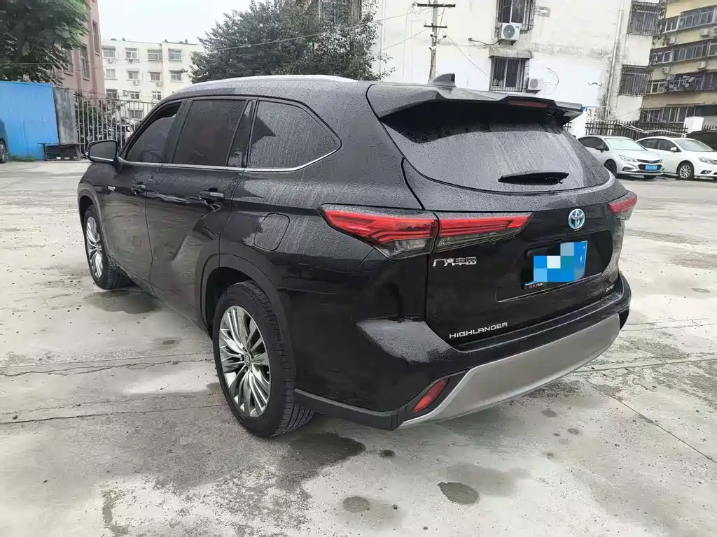 Toyota Highlander — миниатюра 5