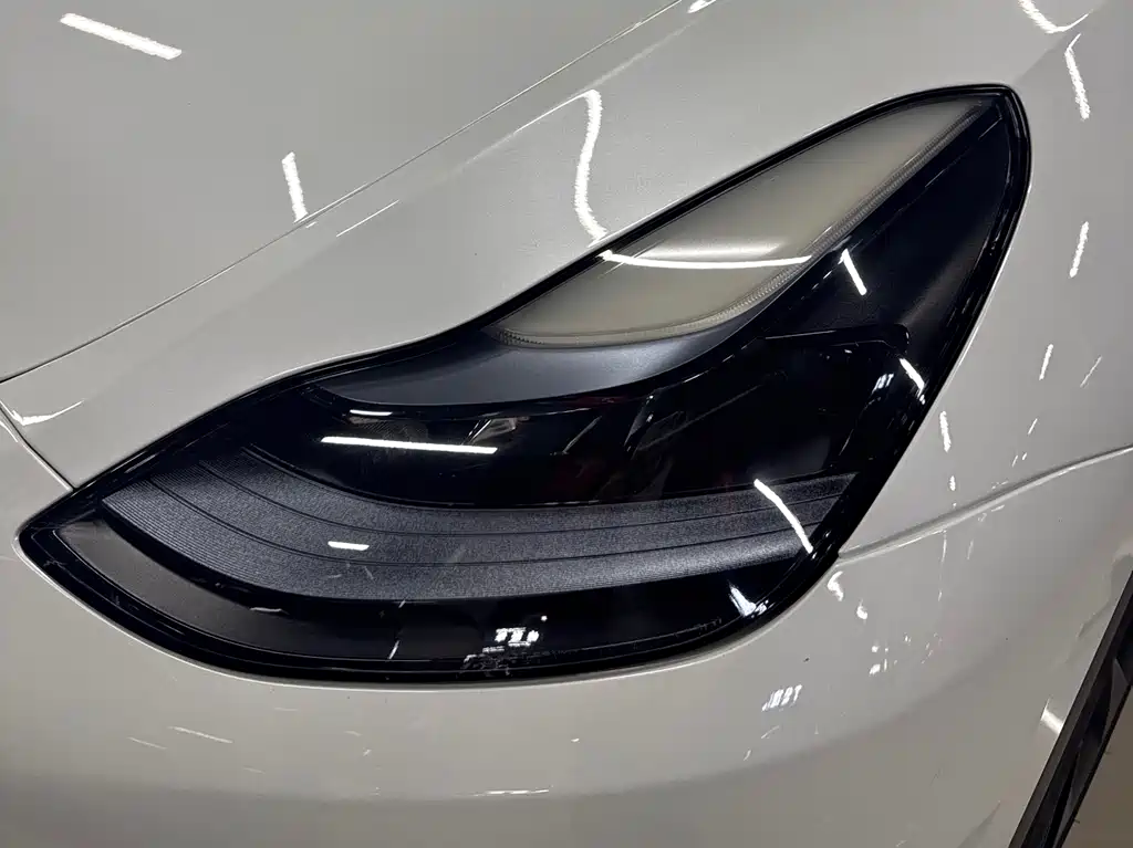 Tesla Model Y — фотографии объявления, Фото 15