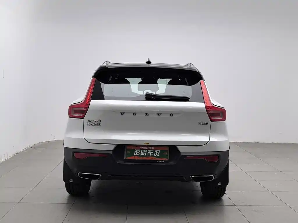 Volvo XC40 — миниатюра 4