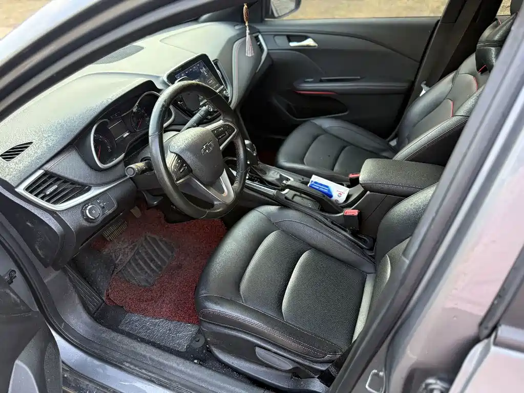 Chevrolet Monza — миниатюра 7