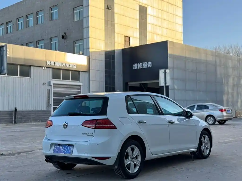 Volkswagen Golf — миниатюра 9