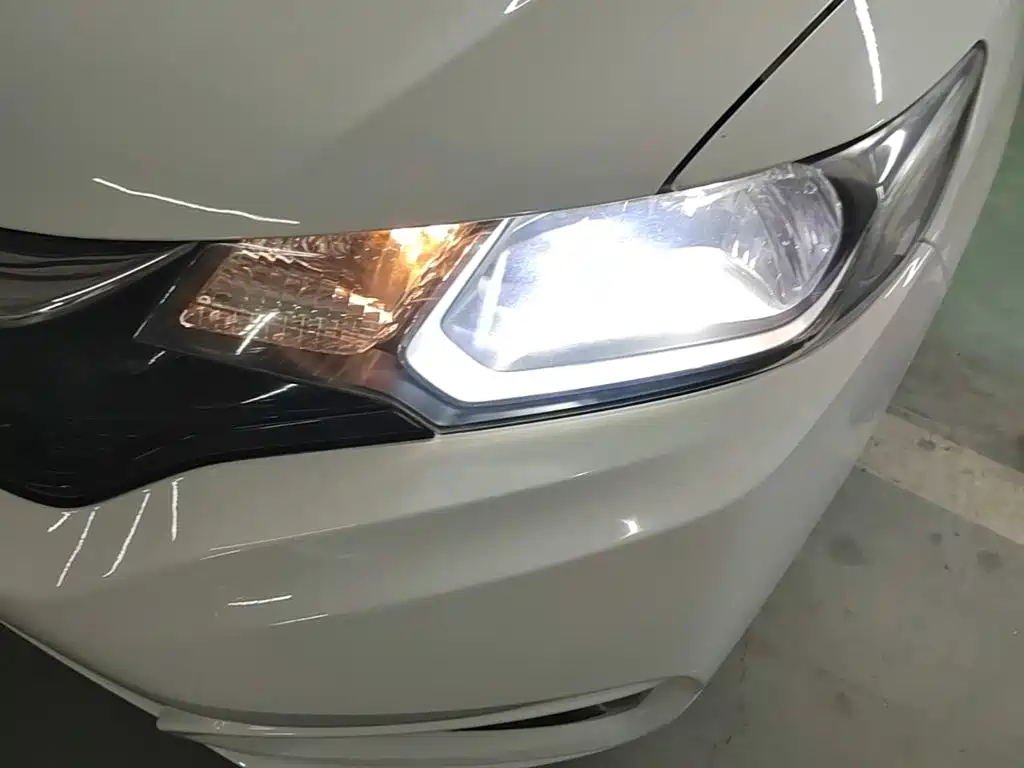 Honda Fit — миниатюра 24